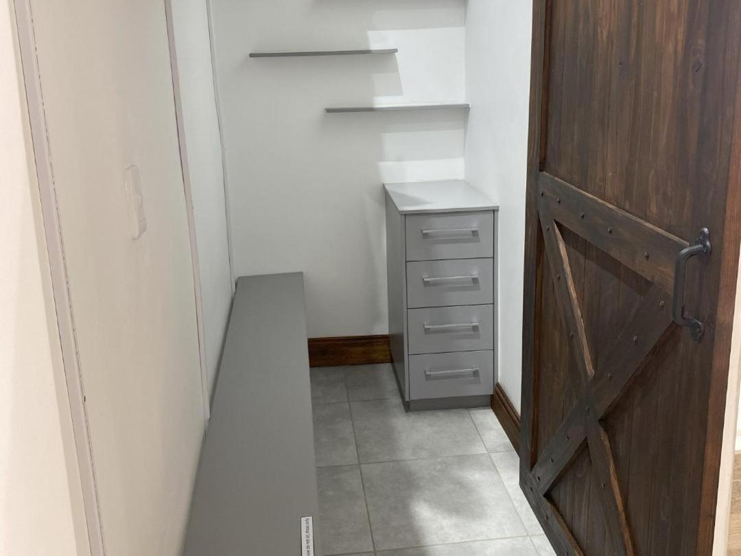 Staysure Guesthouse Alberton Chambre photo